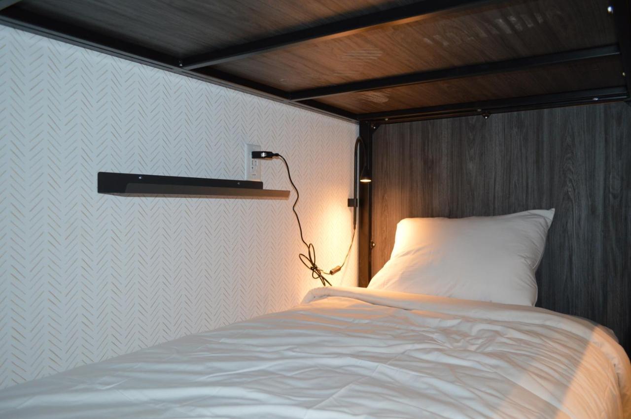 The Block Hotel & Commons Силверторн Номер фото